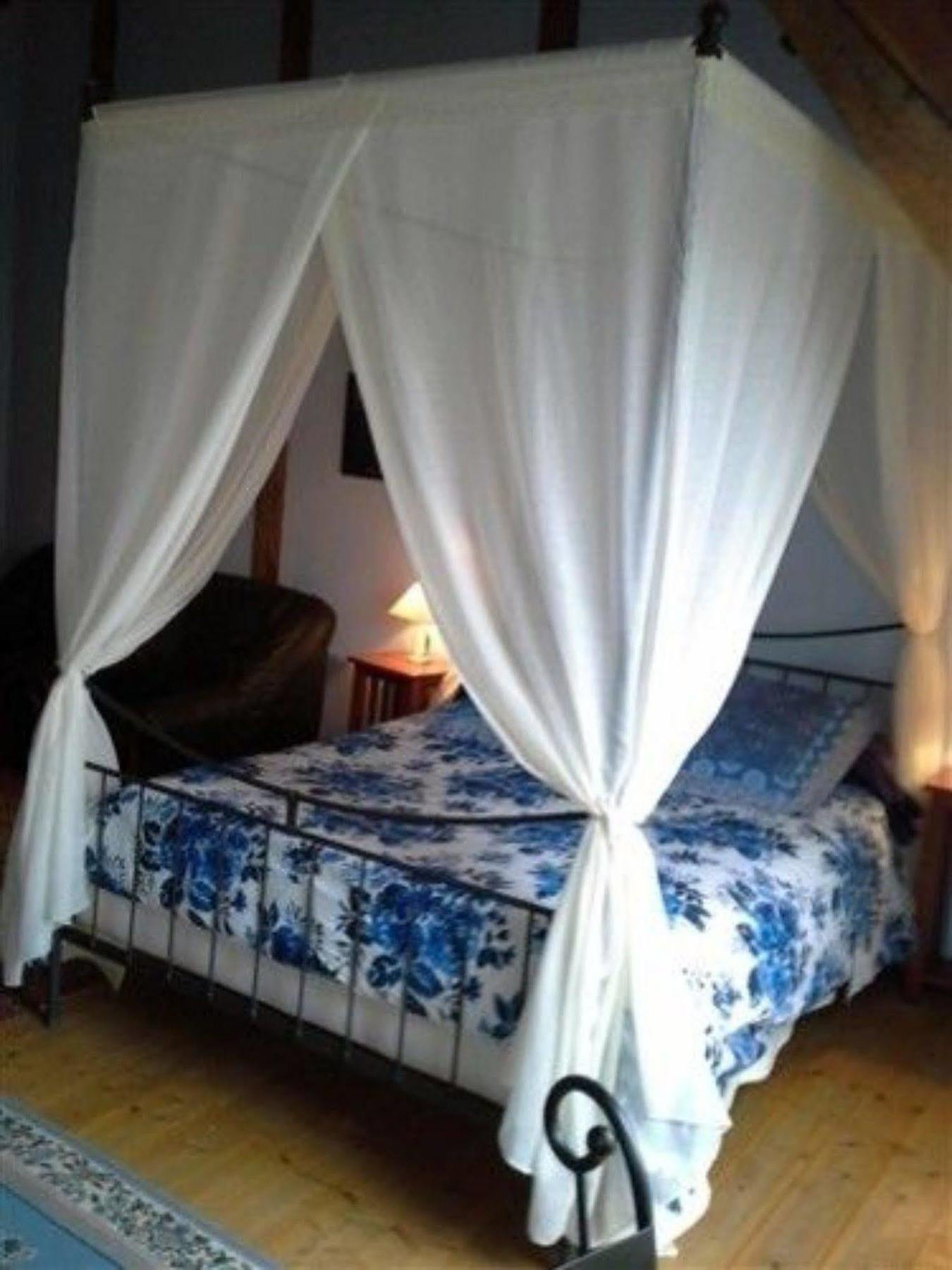 Au Mesnil Le Bas Bray Panzió Bures-en-Bray Kültér fotó